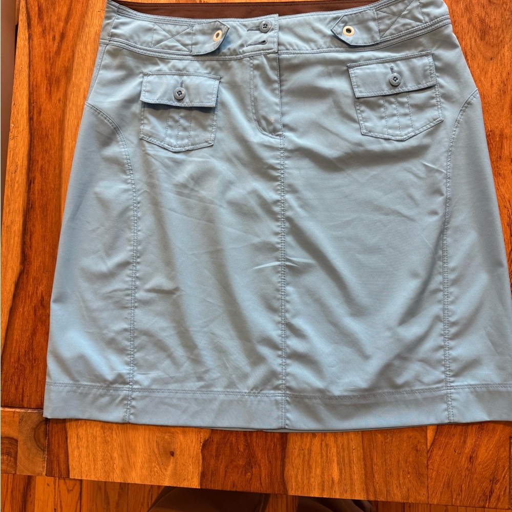 Lole Sumer skirt size 8 in like new condition